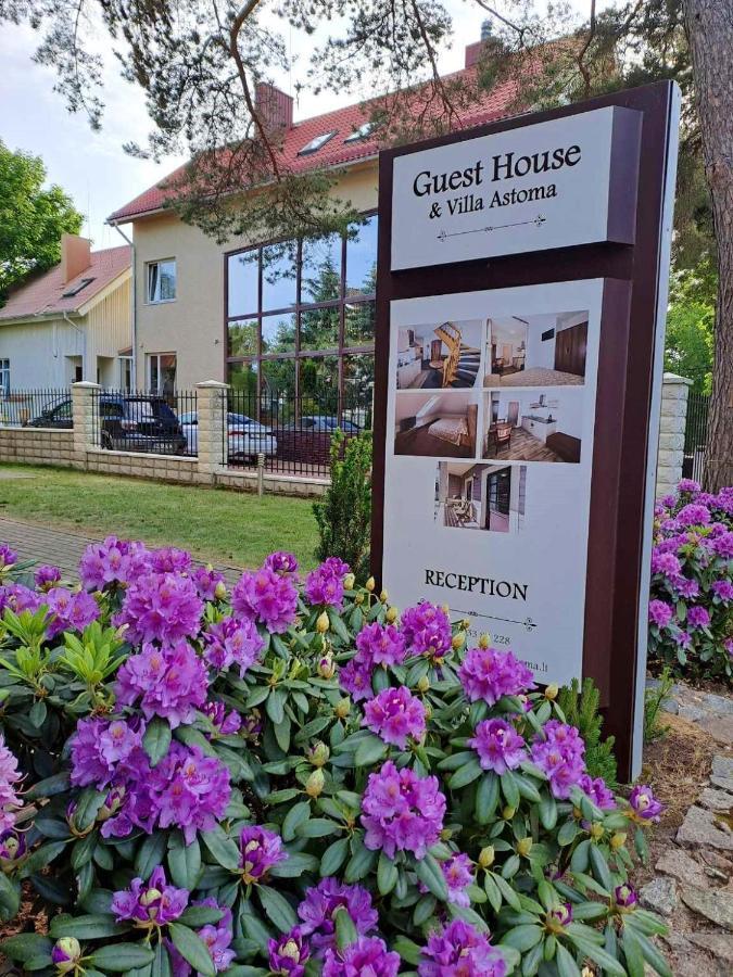 Guest House & Villa Astoma Паланга Екстериор снимка