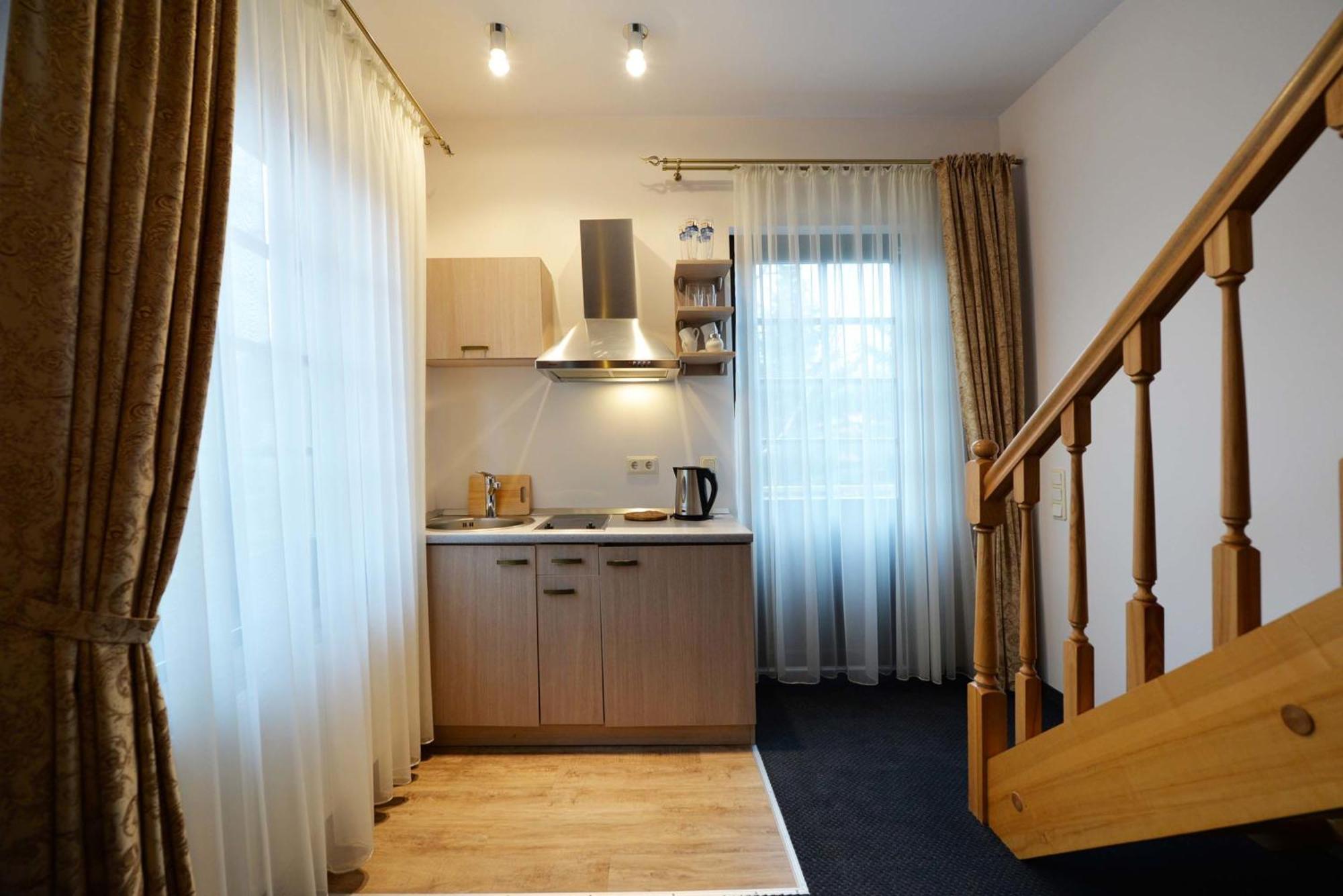 Guest House & Villa Astoma Паланга Стая снимка