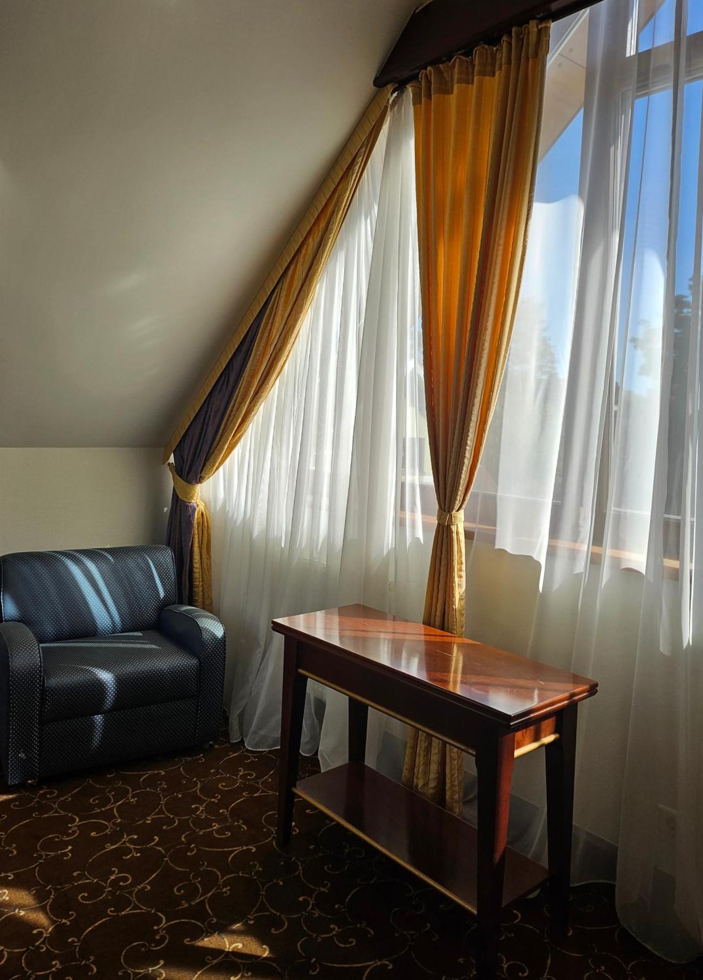 Guest House & Villa Astoma Паланга Екстериор снимка